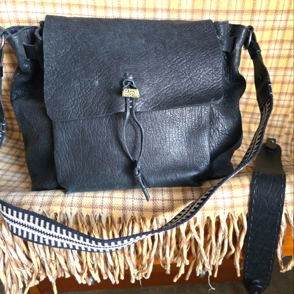 Henry Beguelin Black Leather Shoulder Bag